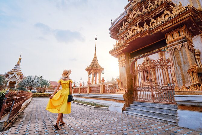 ️ Phuket Private Instagram Tour: All-Inclusive - Old Phuket Town and Karon Viewpoint: color streets plus ocean light