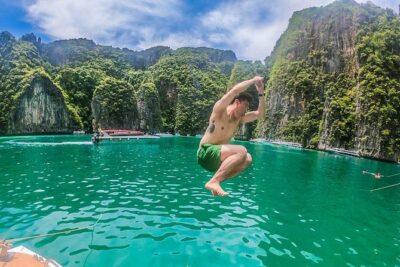 Bamboo Island and Phi Phi Island Full Day Tour From Phuket - Speedboat ride and small-group feel (what to expect)
