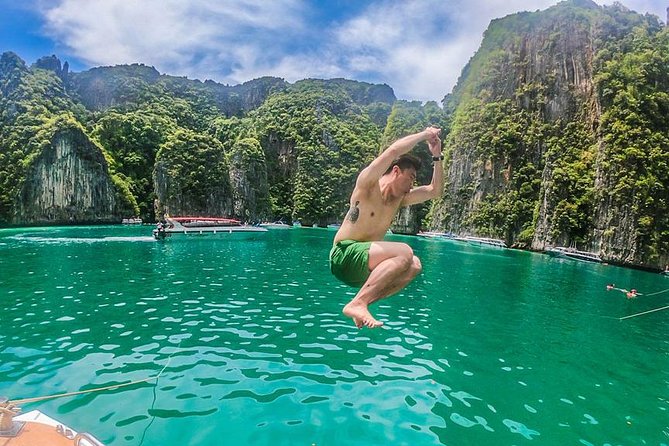 Bamboo Island and Phi Phi Island Full Day Tour From Phuket - Speedboat ride and small-group feel (what to expect)