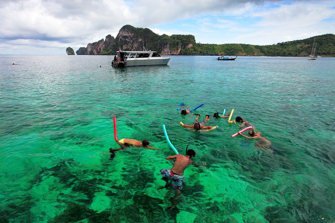 Blu Anda Catamaran to Phi Phi from Phuket - Logistics that matter: timing, group size, and what can change