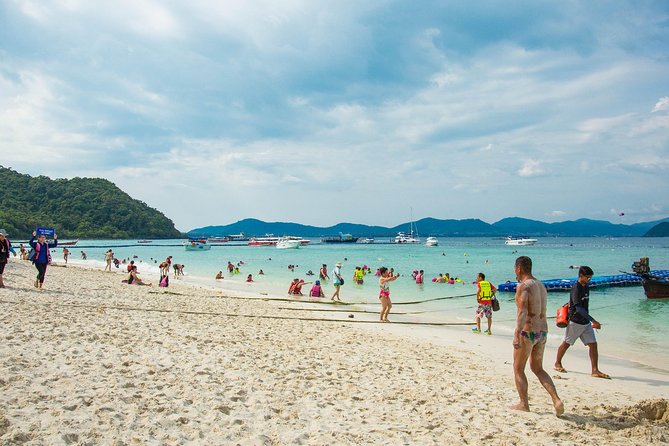 Coral Island & Racha Island Speedboat Excursion - Live English commentary: helpful, hit-or-miss