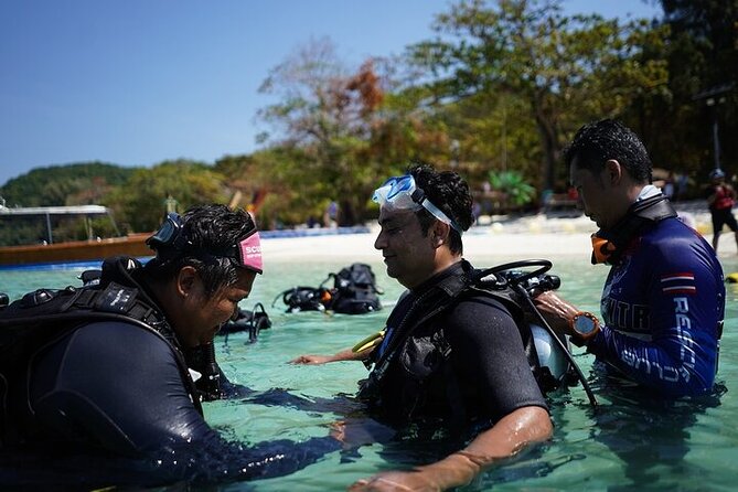 Explore Scuba Diving at Racha Yai Island from Phuket - How the PADI Discover Scuba course keeps you moving at your pace