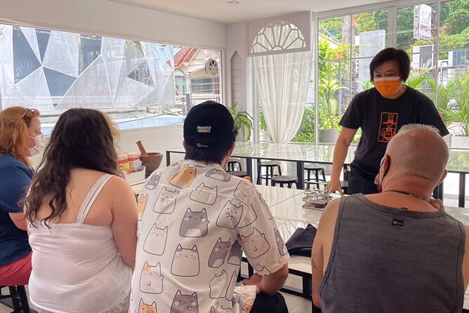 Express Thai Cooking Class in Phuket - Where You Cook: Pum Thai Food Chain School in Patong