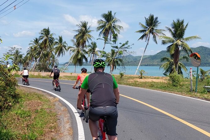 Half-Day Countryside Cycling Small-group Tour in Phuket - Guides and Group Size: Why the Day Feels Personal