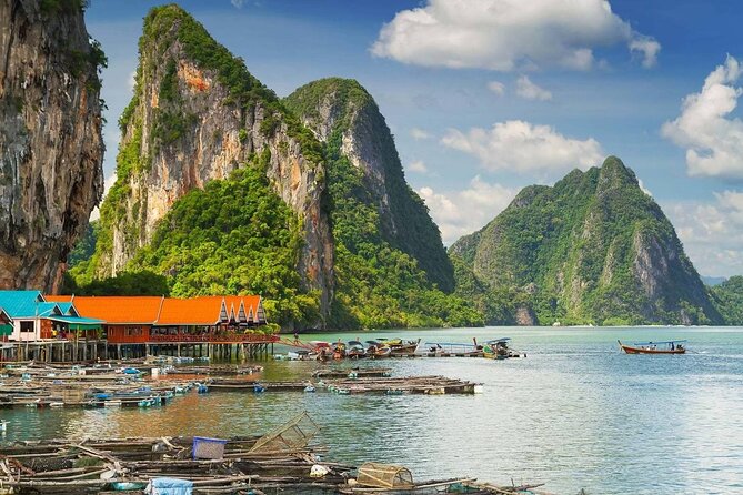 Hong Krabi & James Bond Islands Adventure Tour by Speedboat - Koh Panyee lunch: a floating fishing village break
