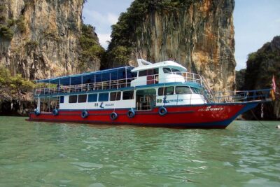 James Bond Island Big Boat: Canoeing, Lunch & Stunning Bay Views - Ao Por Pier: the calm before the Phang Nga Bay ride
