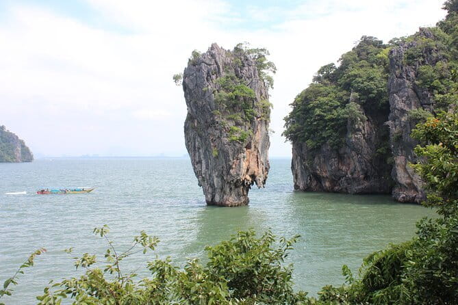 James Bond Island Big Boat Tour from Phuket - Koh Panak Cave and canoeing through Hond Island