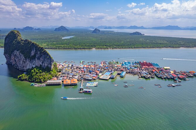 James Bond Island & Canoeing – Premium Day Tour - Panyee Floating Village lunch: feeding you like you’ll actually want seconds