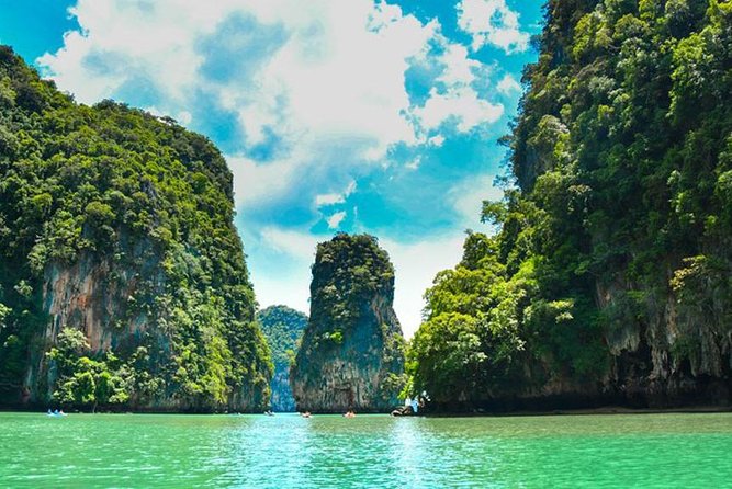 James Bond Island & Phang Nga Bay with Canoeing By Big Boat From Phuket - Ko Hong Canoeing: When the Lagoon Mood Turns the Volume Down