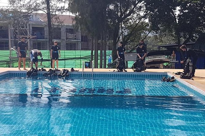 Kata Beach Diving for Beginners Pool Training and 1 Beach Dive - Pickup, Group Size, and Time Management in Phuket