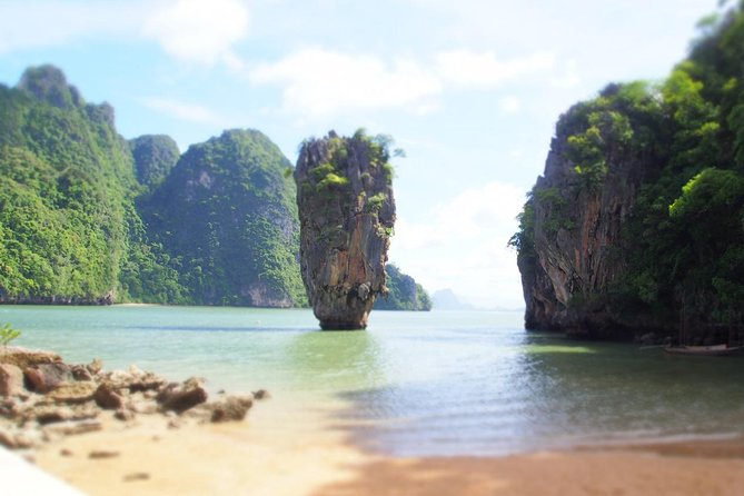 Luxury Small Group Phang Nga Bay and Beyond - Stop 1 and 2: Simba Office Briefing and the Phuket Boat Lagoon