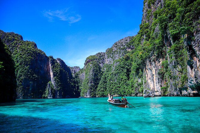 Maya Bay, Phiphi Island & Khai Day Trip with transfer from Phuket - A one-day Phi Phi and Khai plan that starts on Phuket time