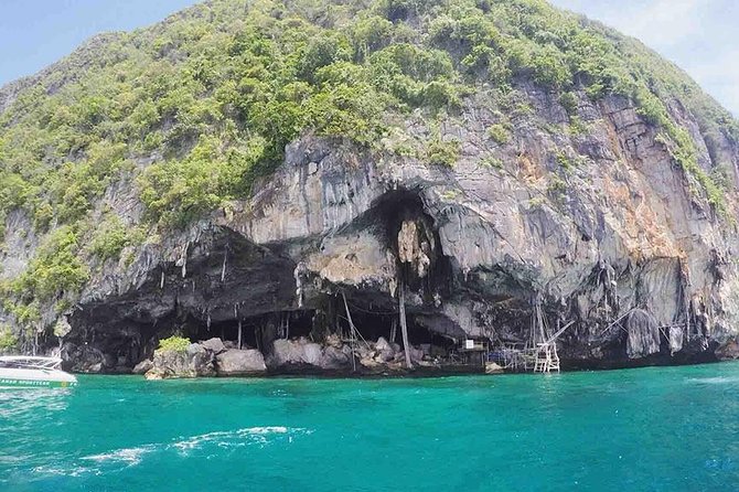 One Day Phi Phi Islands Trip By Ferry From Phuket - Ferry timing: why a 7:00 am start usually pays off