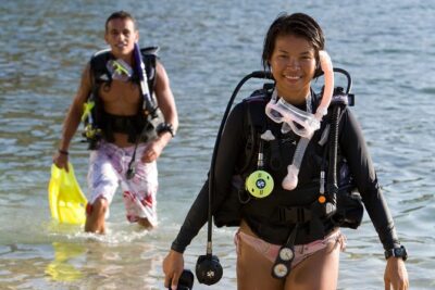 Open water scuba certifiication course with beach dives - Day One at Kiwi Divers: Paperwork Review, Gear Fit, and Pool Skills