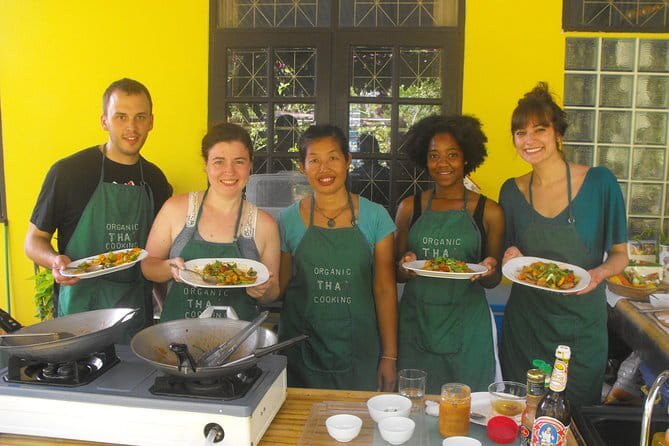 Organic Thai cooking class - The organic garden stop: why seeing plants first changes how you cook