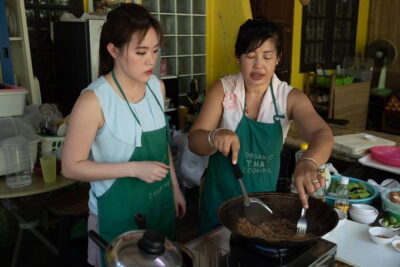 Organic Thai cooking class - Your 5 dishes come from 30+ choices: how the menu system works