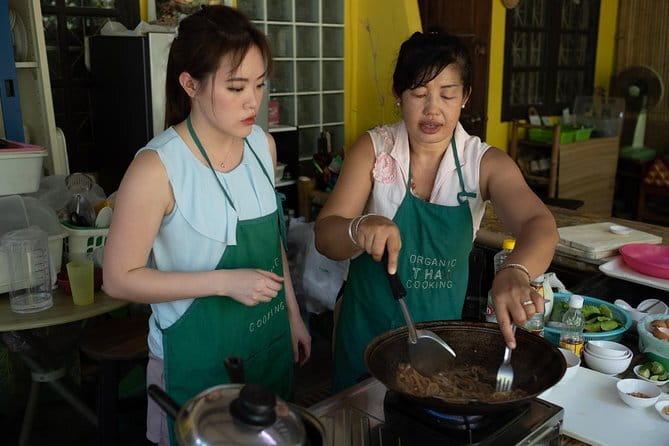 Organic Thai cooking class - Your 5 dishes come from 30+ choices: how the menu system works