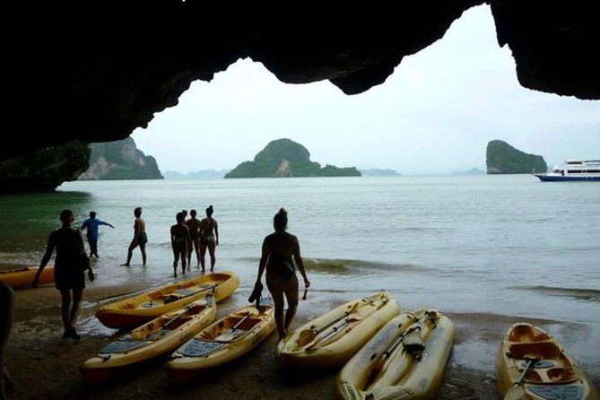 Phang Nga Bay National Park Tour from Phuket including Amazing Sea Cave Canoeing - Koh Panyi lunch: eating on a floating village