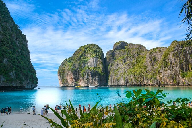 Phi Phi 1 Day tour by speed catamaran with Phuket transfers - Maya Bay: The Most Famous Stop Gets 45 Minutes