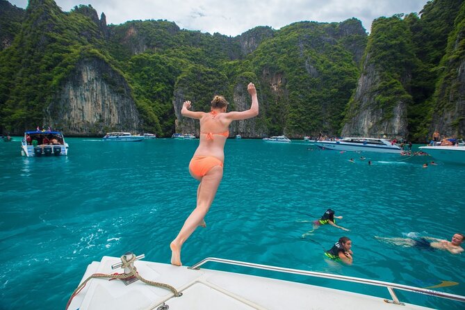 Phi Phi Island Hopping Day Trip by Speed Boat from Phuket - What to watch for: entrance fees, closure months, and timing