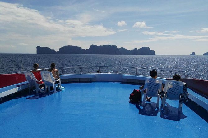 Phi Phi Island Tour by Royal Jet Cruiser with Lunch by The Sea - Lunch by the sea: Thai buffet and what to expect