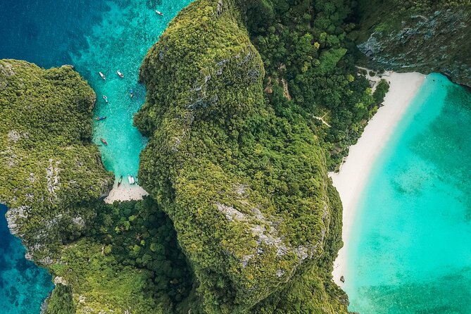 Phi Phi + James Bond islands Full day - Combo - Bamboo Island snorkeling and Monkey Beach quick-stop