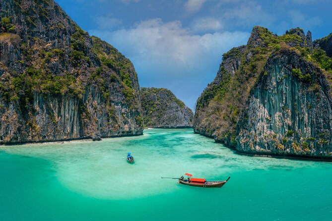 Phi Phi, James Bond & Krabi Overnight - Exclusive 2D1N - Koh Panyi Floating Village: A Cultural Break From the Beach-Sprint