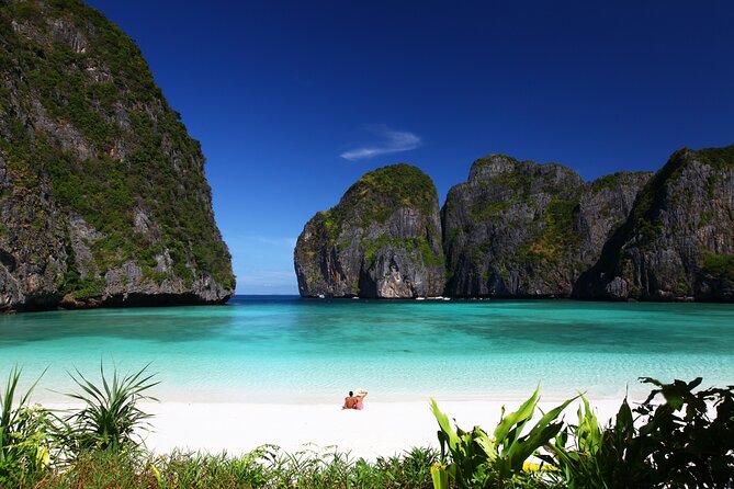 Phi Phi, James Bond & Krabi Overnight - Exclusive 2D1N - Finishing on Phi Phi Don: Swim and Snorkel Near Shark Point