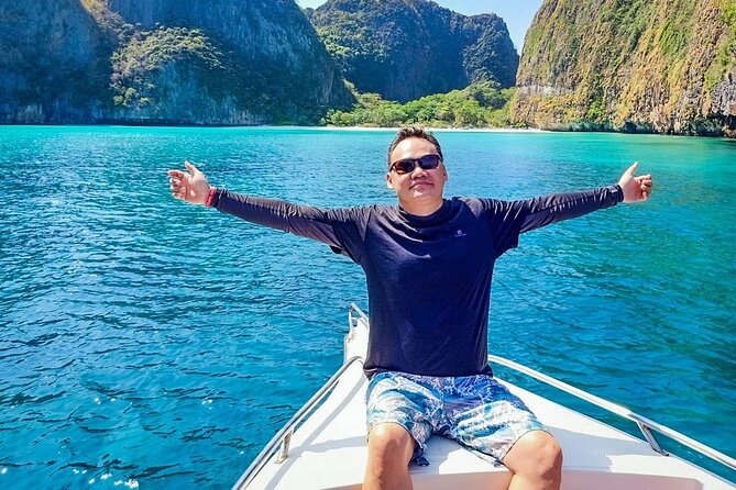 Phi Phi & Khai Islands Speedboat Tour from Phuket with Snorkeling - Phi Phi Don lunch and Pileh Lagoon swimming time