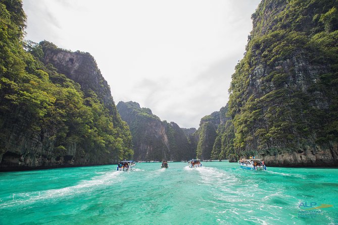 PHI PHI & MAYA & BAMBOO Premium Catamaran Max 28 pax - Photos and Extras: What You May Pay For