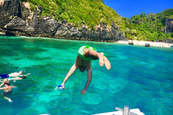 Phi Phi, Maya Bay and Khai Island Tour from Phuket - Why This One-Day Phi Phi Speedboat Route Makes Sense