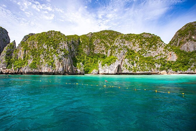 Phi Phi, Maya, Khai and Pileh Day Trip by Speed Catamaran From Phuket - Group size, crowding, and how to have a calm day anyway