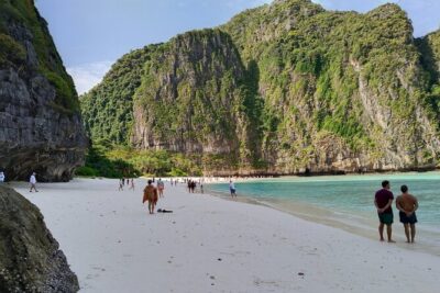 Phi Phi Snorkeling Early Day Trip, Speedboat - Phuket Sail Tours - Phi Phi Islands itinerary: Maya Bay, Pileh Lagoon, and Viking Cave