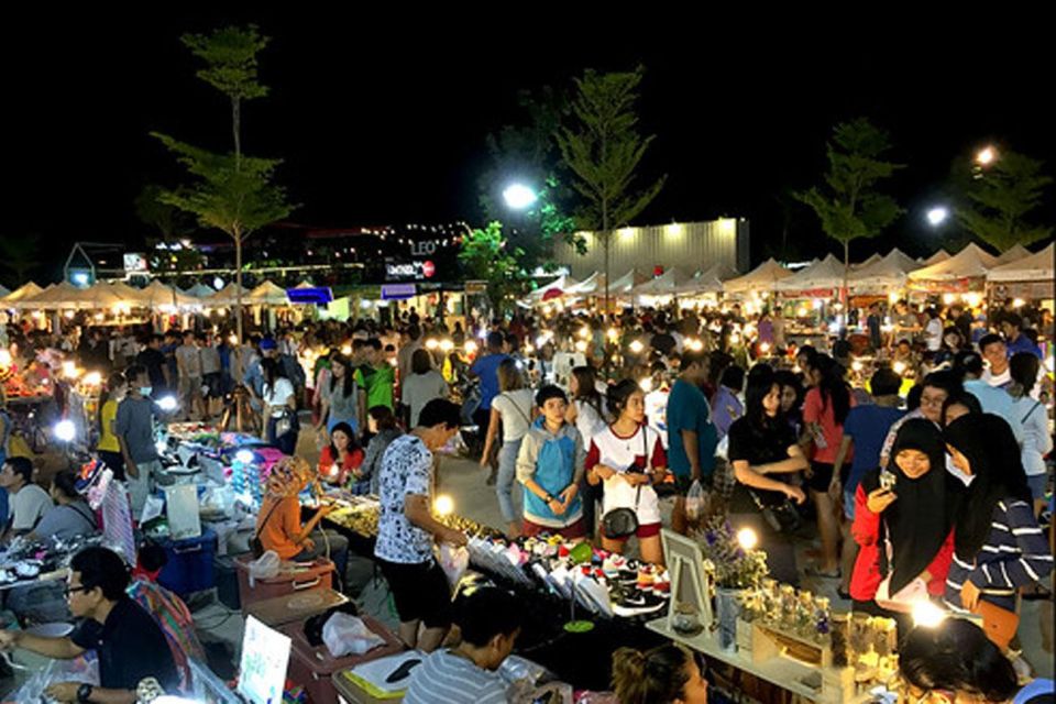 Phuket: Amazing Sunset View & Local Market Tour - Should You Book This Phuket Sunset View & Local Market Tour?