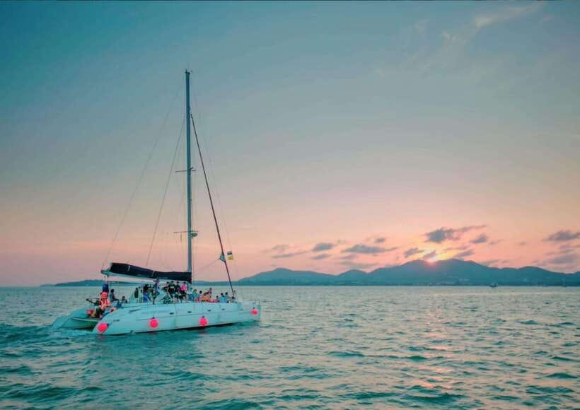 Phuket: Coral Island Catamaran Cruise with Sunset Dinner - Pickup and timing: what to expect from the drive and pier schedules