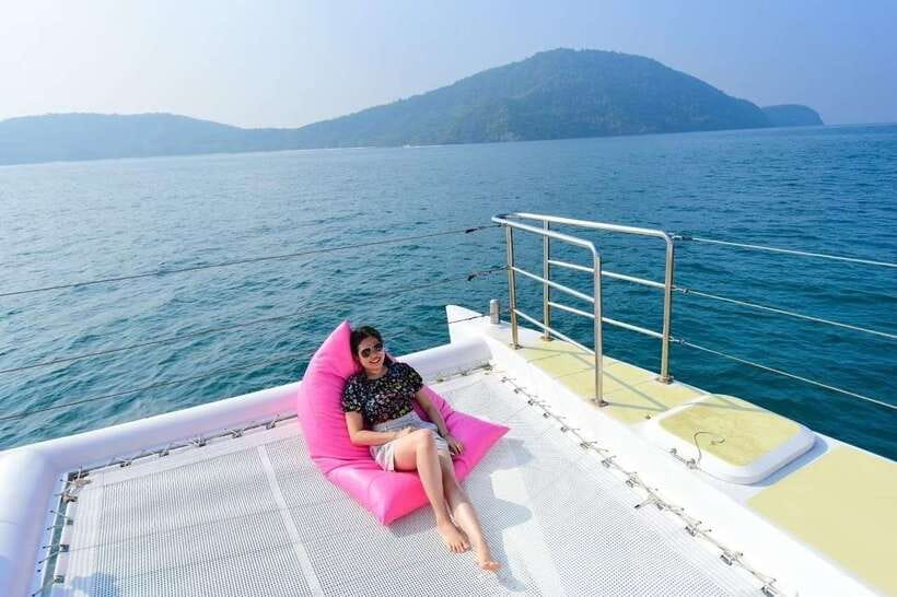 Phuket: Coral Yacht Boat Tour to Coral Island with Sunset - Raya Island Lunch Buffet: A Good Meal, With Timing to Watch