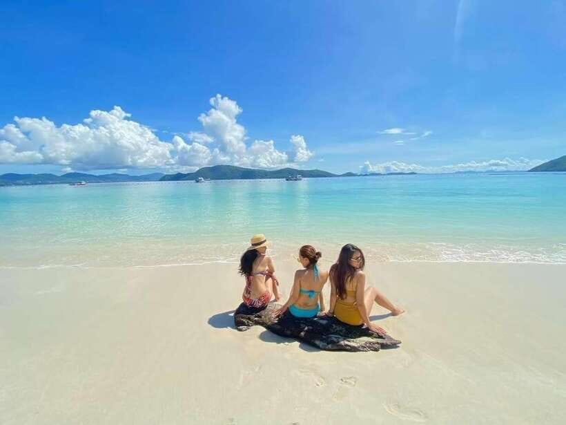 Phuket: Coral Yacht Boat Tour to Coral Island with Sunset - Comfort Notes: Transfers, Motion, and Group Size