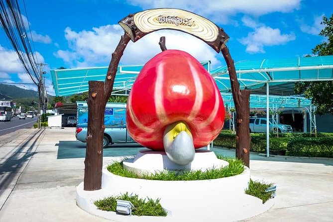 Phuket Customized Sightseeing Tour - Stop 1: Wat Chalong (Chaithararam Temple) and How to Make a Temple Visit Count