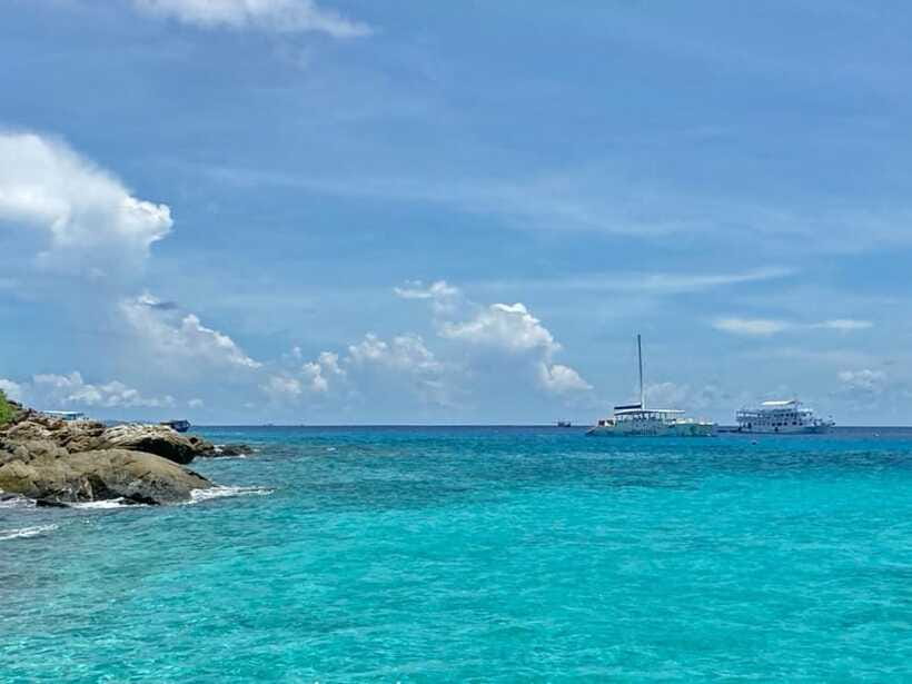 Phuket: Day Trip to Coral and Racha Island by Speedboat - Should you book this Coral and Racha speedboat day trip?
