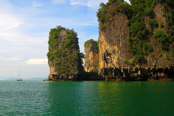Phuket: James Bond Island by Premium Speedboat with Lunch - Ice Cream and Diamond Caves: the short hike that adds texture
