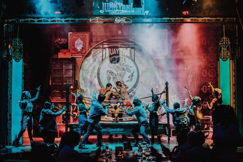 Phuket: Junkyard Theatre Dinner & Show - Show Only Ticket - VIP all-you-can-drink: a nice perk that changes your night