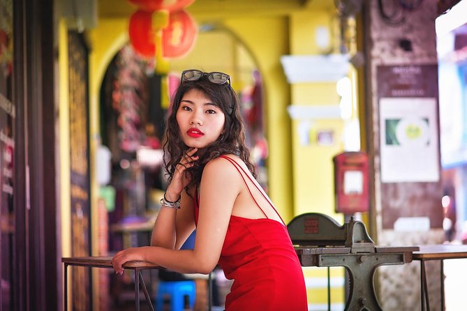 Phuket Old Town street photoshoot - What to wear (and what to avoid) for Old Town street photos