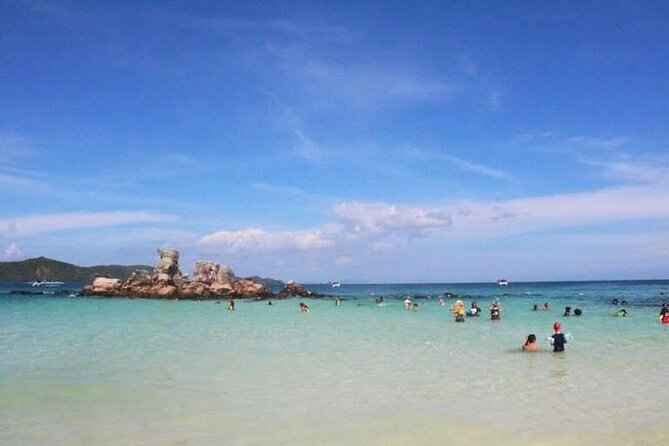 PHUKET: Phi Phi Island by Luxury Cruise"Exc. Gold Class VIP"Lunch - Phi Phi Don to Tonsai Pier: getting oriented on the water