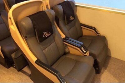 PHUKET: Phi Phi Island by Luxury Cruise"Exc. Gold Class VIP"Lunch - Gold Class VIP: the comfort perk you’ll actually notice