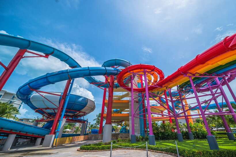 Phuket Splash Jungle Water Park Adventure - Safety Rules and What You Need in Your Bag