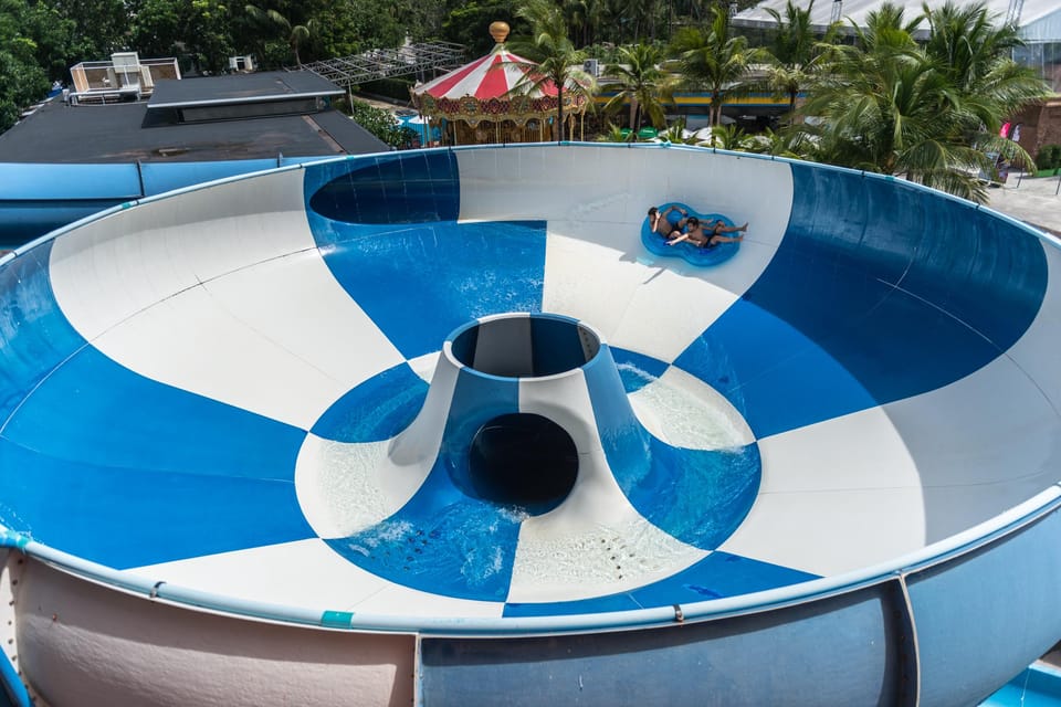 Phuket: Splash Jungle Water Park Entry Ticket - Spring pool and slower areas: where you cool down between chaos