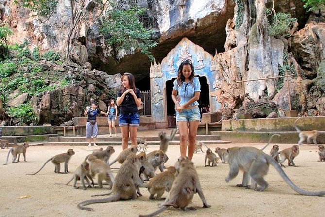 Phuket to James Bond Island Tour Including Sea Canoeing by Longtail Boat - Koh Panyi (Ko Panyi / Koh Pan Yee): stilt-village lunch time