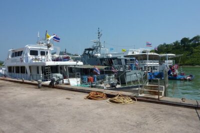 Phuket to Koh Phi Phi by Phi Phi Cruiser - Phuket pickup and getting to Rassada Port on time