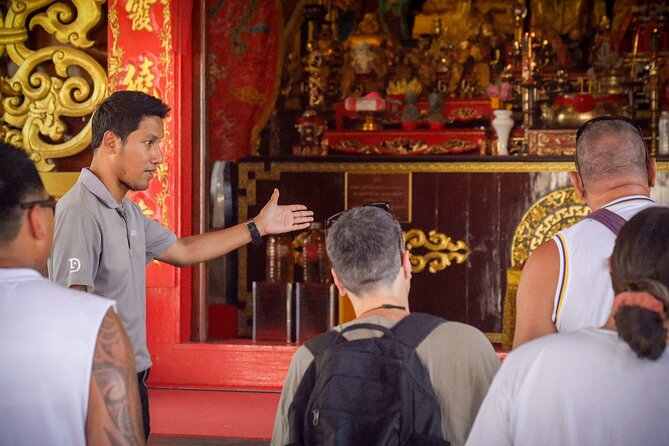 Phuket: Wat Chalong, Karon Viewpoint and old Town Guided Tour - Wat Chalong Temple: Why This Place Matters in Phuket