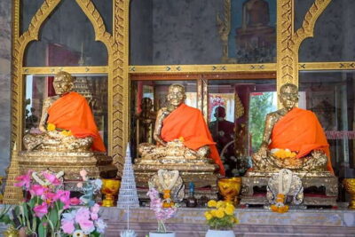 Phuket: Wat Chalong, Viewpoint, and Old Town Guided Tour - Hotel pickup and van time: when convenience matters most